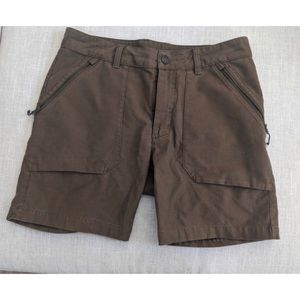 Men’s Mountain Hardwear Shorts